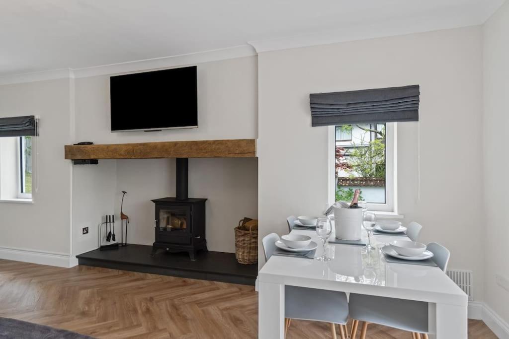White Cottage Stunning Contemporary 2 Bedroom 2 Ensuite Annex With Hot Tub Plymouth Exterior foto